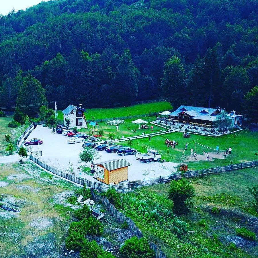 Krojet E Rrogamit Valbone Exterior photo
